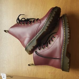 Dr. Martens